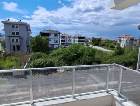 1 1 Wohnung Zu Verkaufen Mit Schwimmbad 70 M2 In Dalaman Hürriyet