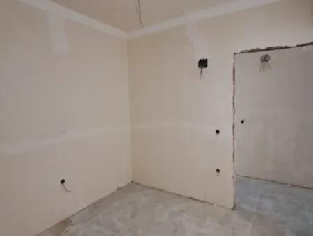 2 1 Wohnung Zum Verkauf Mit Eigenem Bad Im Zentrum Von Ortaca