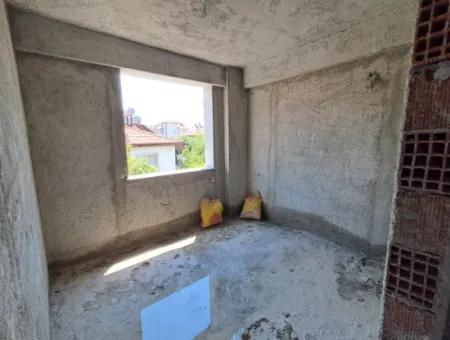 2 1 Wohnung Zum Verkauf In Ortaca Zentrum Von Günaydın Immobilienlieferung In 3 Monaten