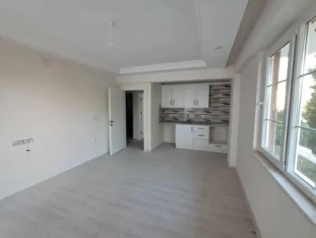 1 1 Geeignete Wohnung Mit Pool In Ortaca Çaylı