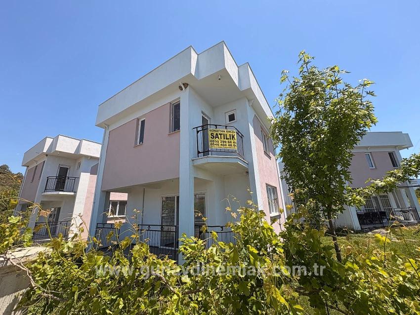 3+1-Zimmer Villa Zu Verkaufen in Altıntas Bz. Dalaman - 227 m²