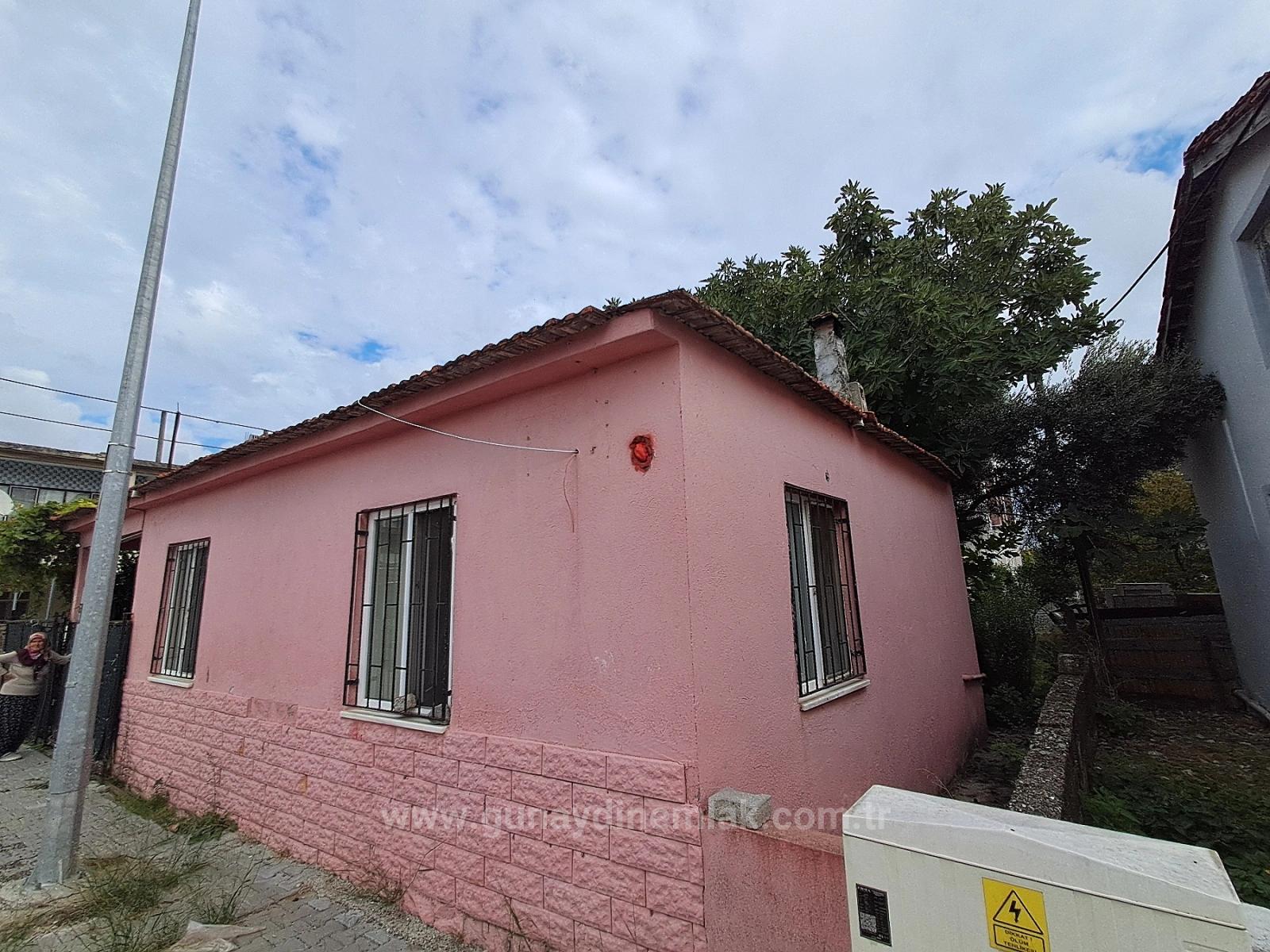 302 M2 Single Title Deed Plot For Sale In Dalaman Hürriyet