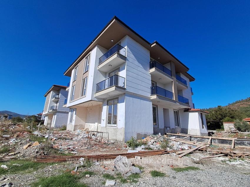 2+1 Luxury Apartment With Pool For Sale In Ortaca Çaylı Holiday Site