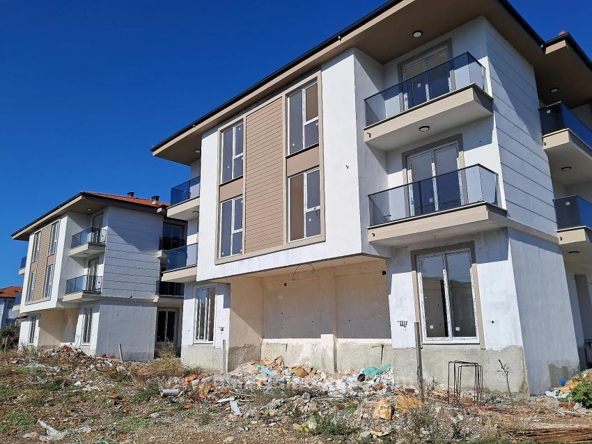 2+1 Luxury Apartment With Pool For Sale In Ortaca Çaylı Holiday Site