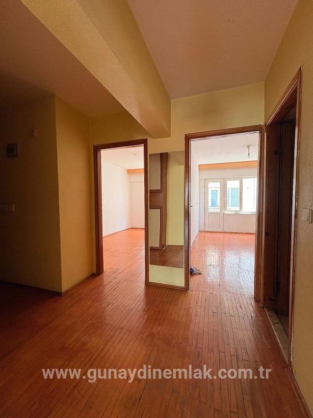 Central Location Closed Kitchen 2+1 Flat - For Rent