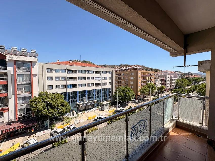 3+1 Bedroom Apartment For Rent in Terzialiler Nbh. Ortaca - 165 m²
