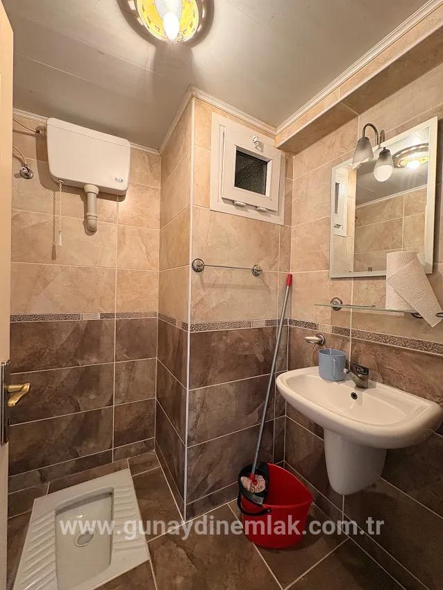 3+1 Bedroom Apartment For Rent in Terzialiler Nbh. Ortaca - 165 m²