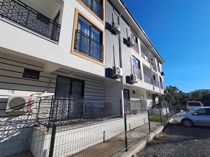 Large, Unfurnished 1+1 Flat For Sale In Ortaca Karaburun