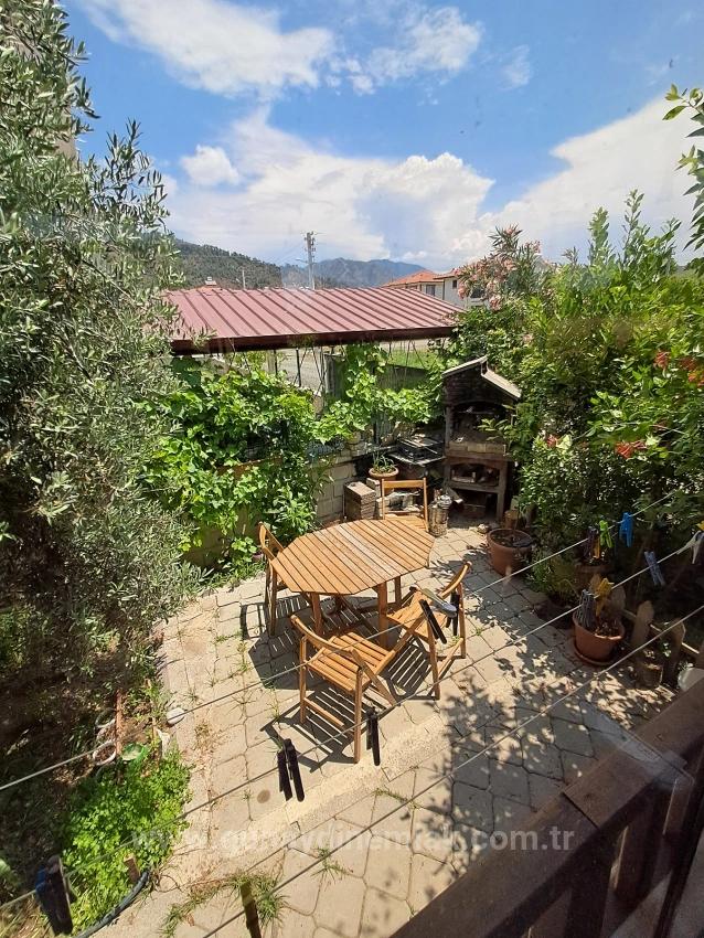 2+1 Apartment With Private Entrance For Sale In Bahçelievler From Günaydın Real Estate.