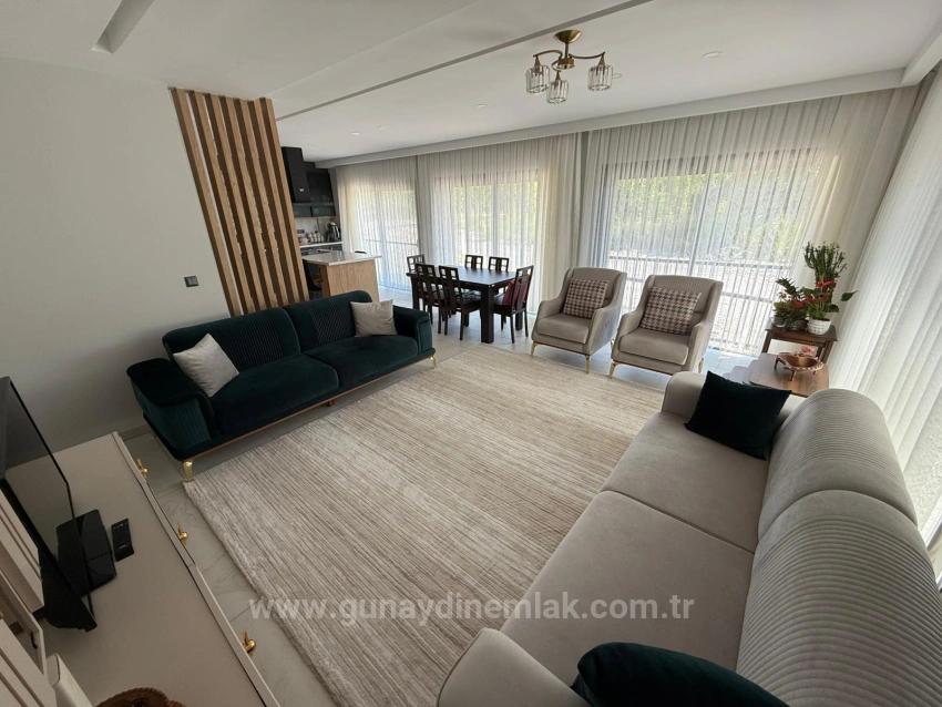 Günaydın Real Estate Offers An Ultra-Luxury Triplex 6+1 Detached Villa With A Private Pool In Çaylı.