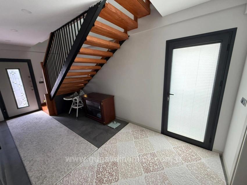 Günaydın Real Estate Offers An Ultra-Luxury Triplex 6+1 Detached Villa With A Private Pool In Çaylı.