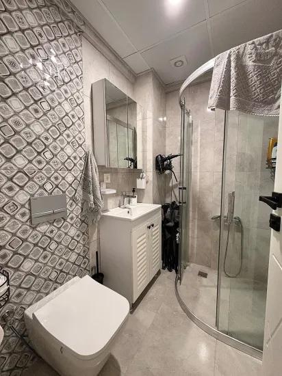 Spacious Apartment, Glass Balcony - Parent Bathroom 2+1 Apartment