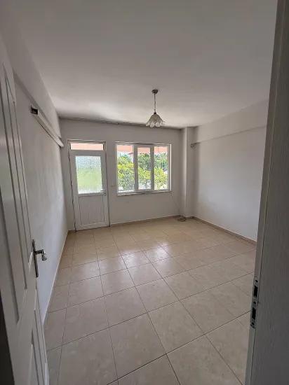 Ortaca Dikmekavak In 3+1 Rental Apartment, Enclosed Kitchen, Garden Floor, Semi-detached