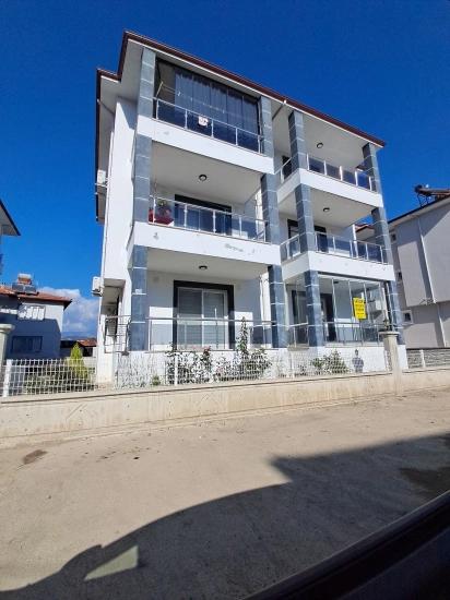 1+1 Apartment With Glass Balcony In Ortaca Karaburun