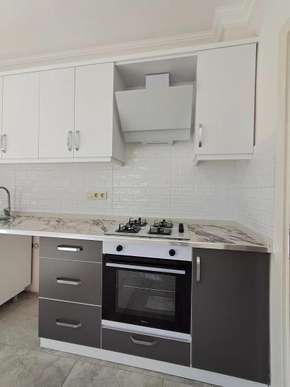 1+1 Apartment With Glass Balcony In Ortaca Karaburun