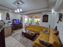 2+1 Apartment With Private Entrance For Sale In Bahçelievler From Günaydın Real Estate.