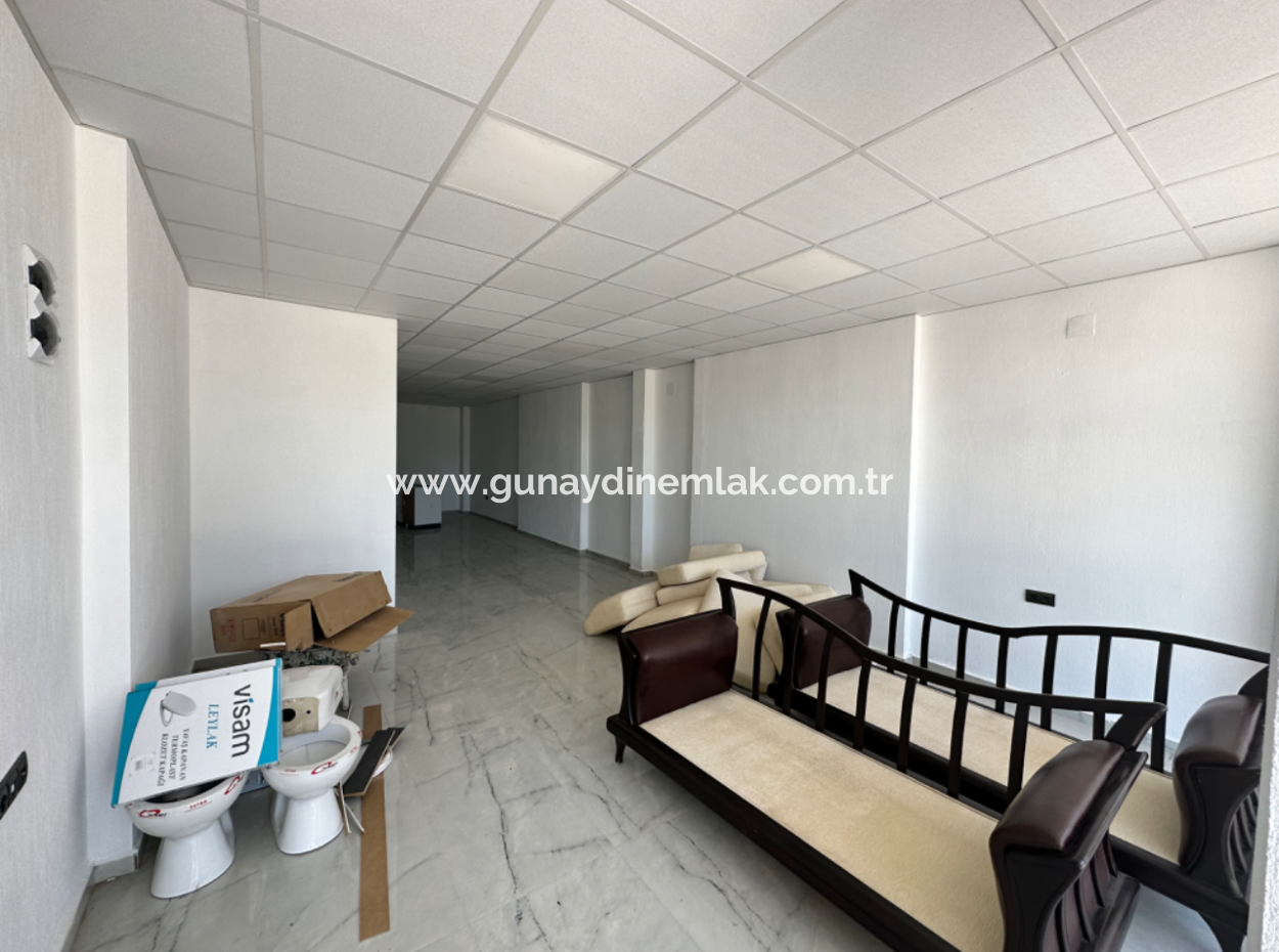 Shop For Sale In 80 M2 Busy Place On The Street In Dalaman, Muğla.