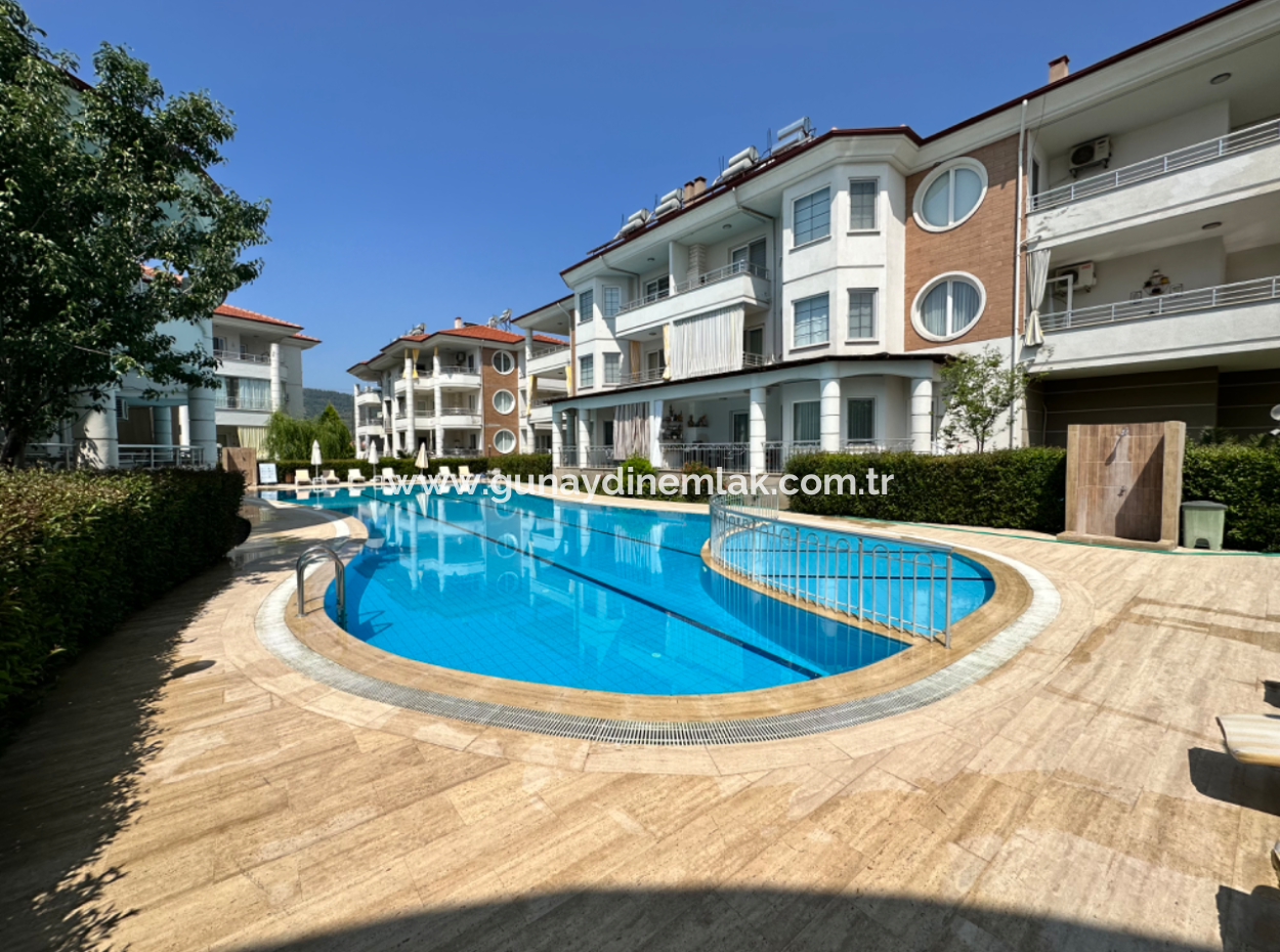 Günaydın Real Estate In Ortacada 3 In 1 Luxury Apartment With Pool Heat Pump