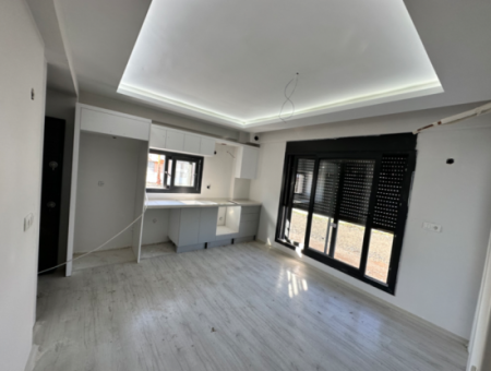 1 1 Ultra Luxury Apartment For Rent In Ortaca Karaburun Neighborhood