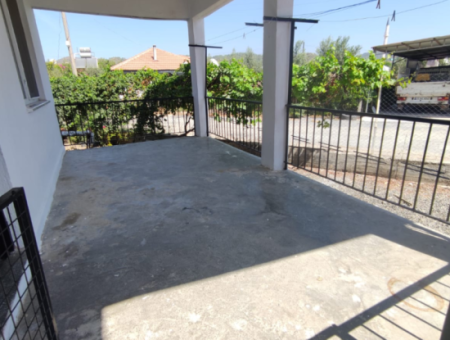 2 In 1 Detached Apartment For Rent In Karaburun With Closed Kitchen.