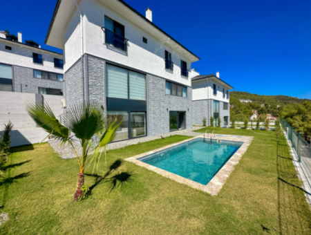 Muğla Ortaca Sarıgerme De 245 M2 4 1 Furnished Tribleks Villa For Sale.