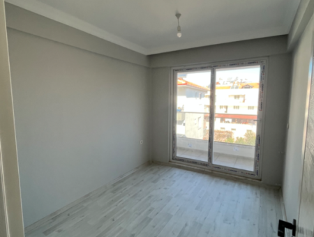 Apartment For Sale In The Center Of 3 1 In Ortaca Terzialiler Neighborhood