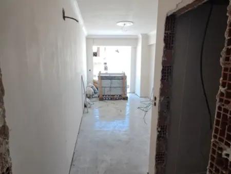 2 1 Apartment For Sale With En-Suite Bathroom In The Center Of Ortaca