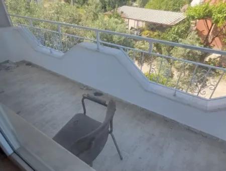 2 1 Closed Kitchen Apartment For Rent In Ortaca Cumhuriyet