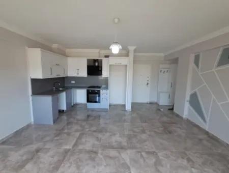 Ortacada Spacious 2 1 Apartment For Rent