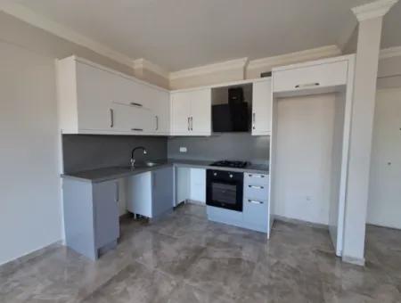 Ortacada Spacious 2 1 Apartment For Rent