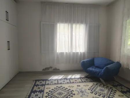 2 1 Apartment For Rent In A Garden In Bahçelievler