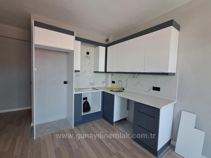 Продается Квартира 1+1 В Ортадже Карабурун, В Комплексе С Бассейном