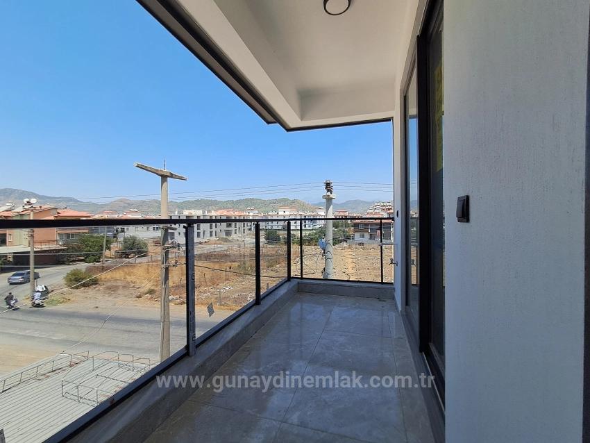 Продается Квартира 1+1 В Ортадже Карабурун, В Комплексе С Бассейном