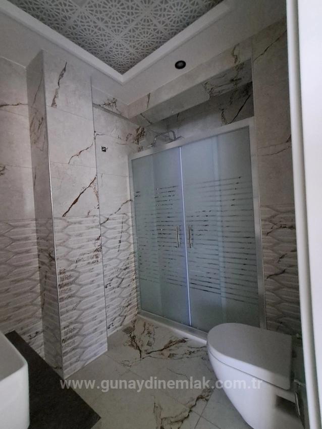 В Районе Джумхуриет Продается Квартира С 2 Спальнями, 1 Ванной Комнатой, Отдельным Входом И Бассейном От Агентства Недвижимости Günaydın Real Estate.