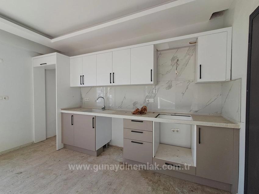 Продается Новая Квартира 1+1 В Ортадже Карабурун.