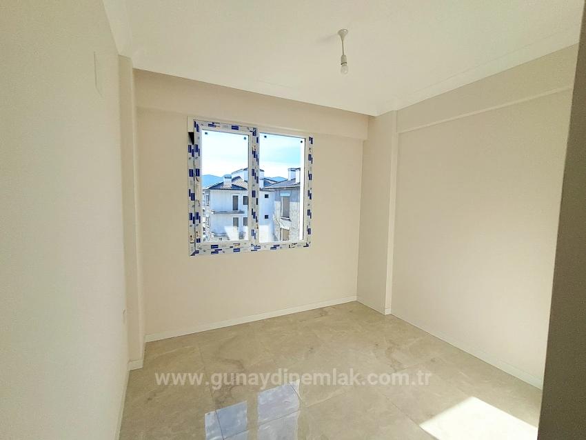 Новая Квартира 2+1 С Бассейном В Аренду В Районе Бахчелиэвлер, Ортача, Мугла