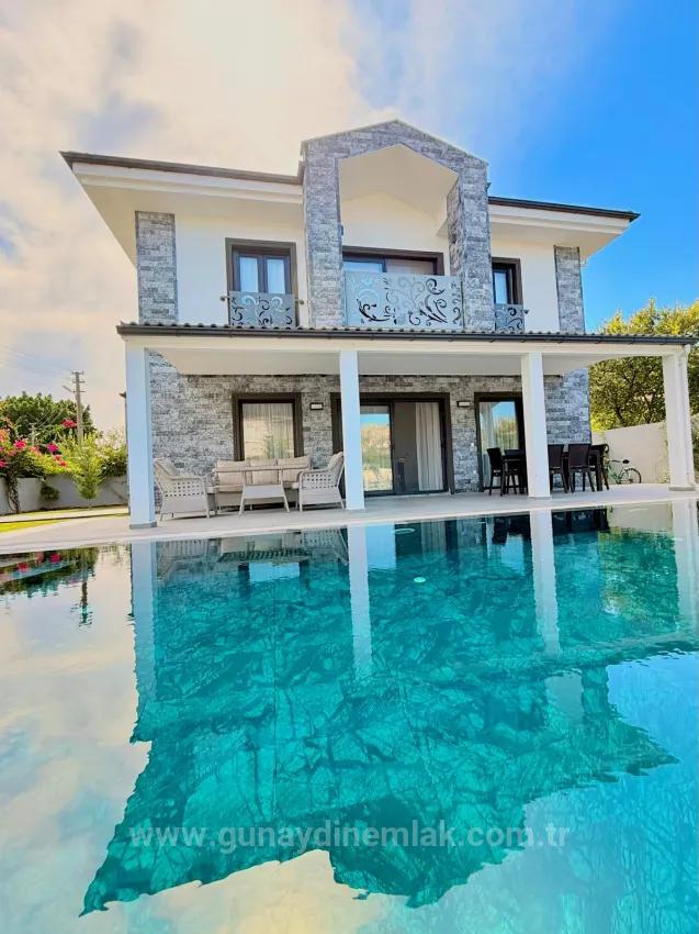 Dalyan Gülpınar Mah. 4+1 Tam Müstakil Satılık Havuzlu Villa