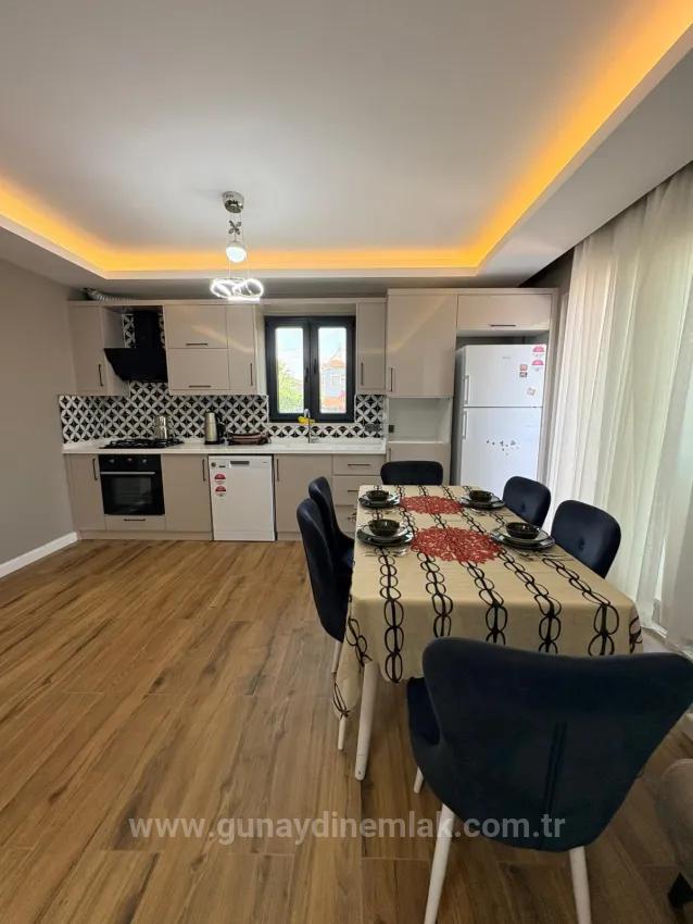 Ortaca Cumhuriyet Mahallesi'nde 4+1 Havuzlu Villa