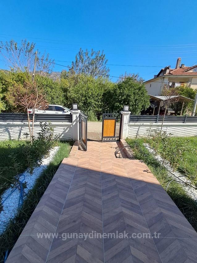 Ortaca Çaylıda Havuzlu 1+1 Satılık Sıfır Daire