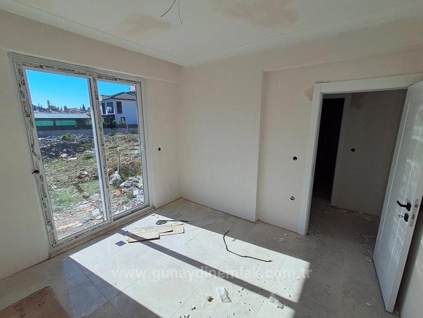 Ortaca Çaylı Tatil Sitesinde 2+1 Havuzlu Lüks Satılık Daire