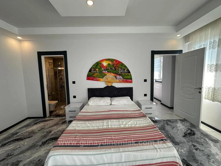 Dalyan Metinlerde Havuzlu 3+1 Satılık Villa