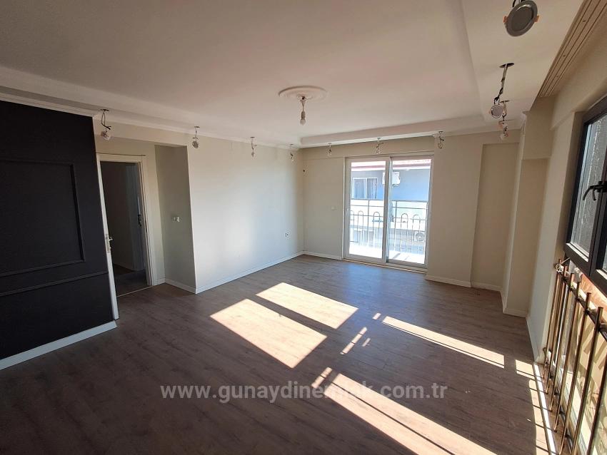 Ortaca Cumhuriyetde Kapalı Mutfak Sıfır 3+1 Satılık Fırsat Daire