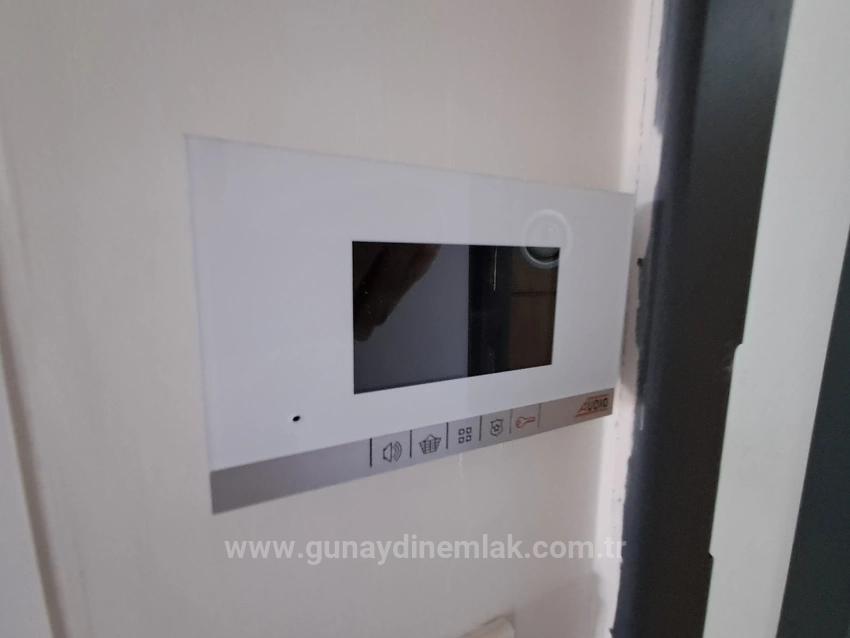 Ortaca Cumhuriyetde Kapalı Mutfak Sıfır 3+1 Satılık Fırsat Daire