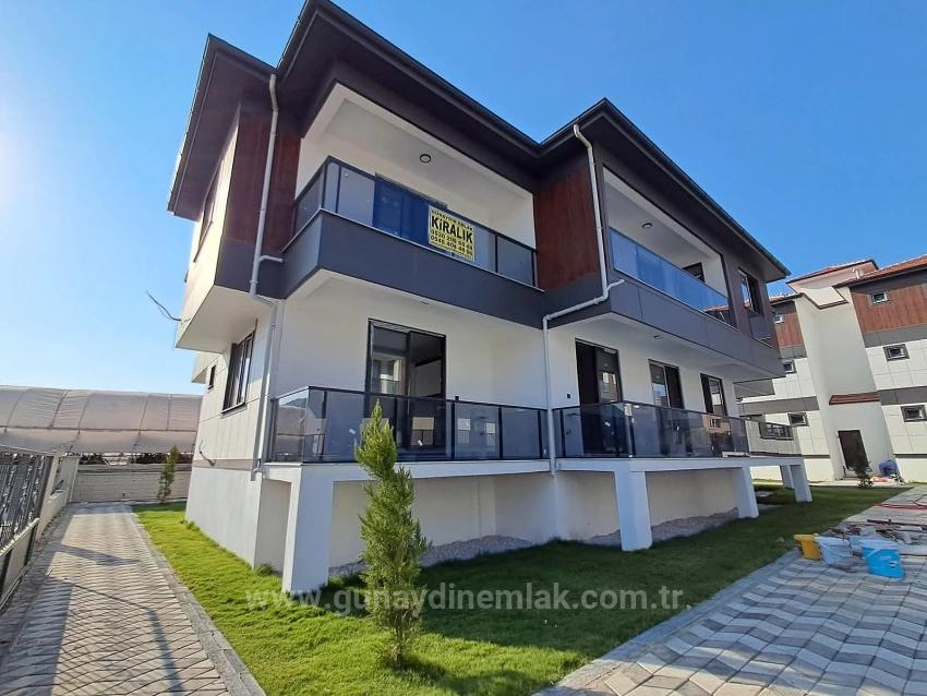 Ortaca Karaburunda Yüzme Havuzlu 2+1 Kiralık Daire