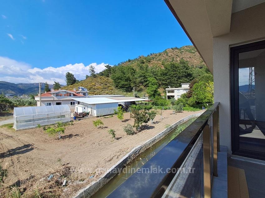 Ortaca Atatürk Mahallesinde 3+1 Sıfır Eşyalı Satılık Havuzlu Villa