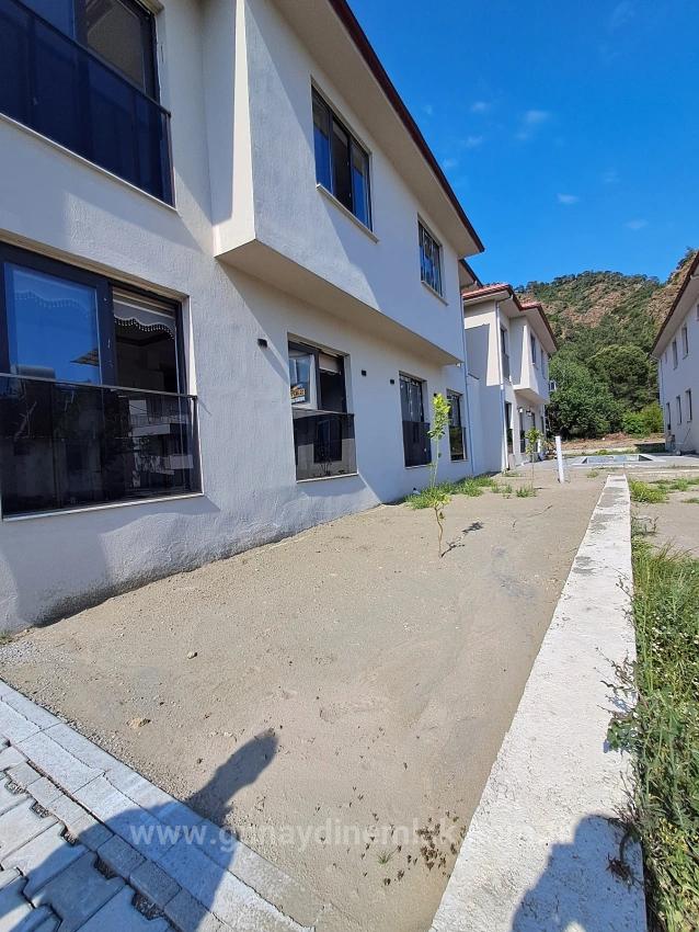 Ortaca Atatürk Mahallesinde 3+1 Sıfır Eşyalı Satılık Havuzlu Villa