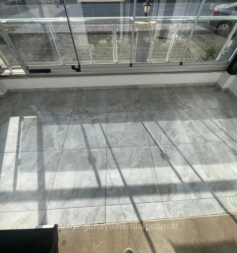 Ortaca Karaburunda Cam Balkonlu 1+1 Daire