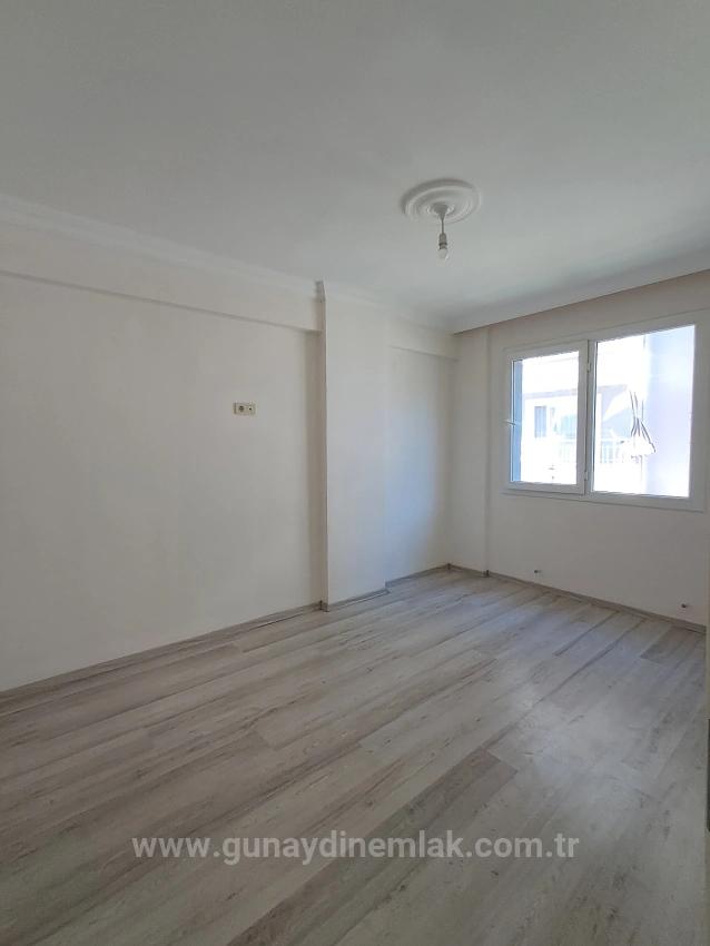 Ortaca Karaburunda Cam Balkonlu 1+1 Daire