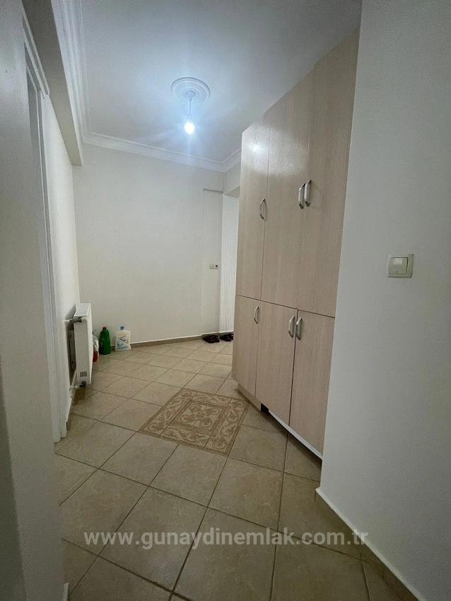 Ortaca Cumhuriyet De Kapalı Otoparklı 3+1 Geniş Satılık Daire