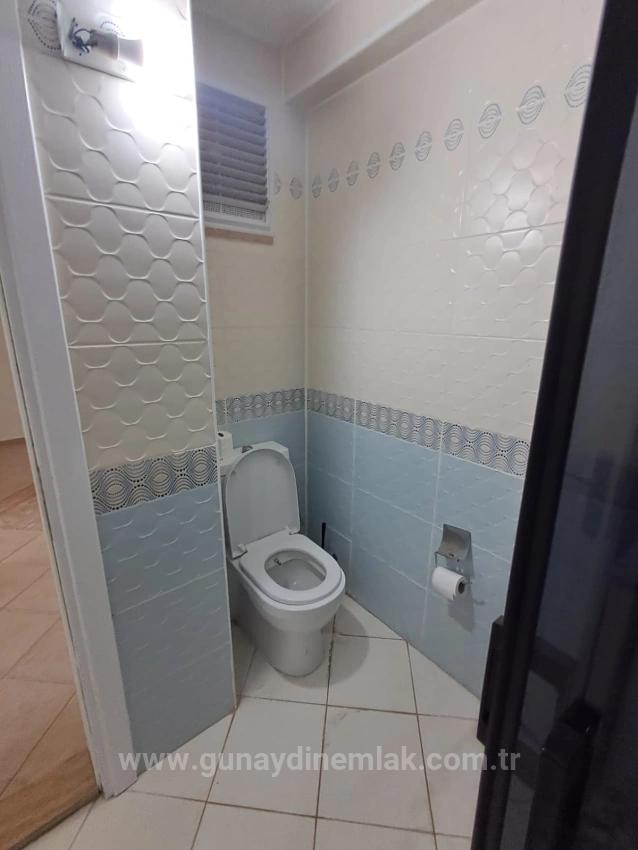 Ortaca Cumhuriyet De Kapalı Otoparklı 3+1 Geniş Satılık Daire